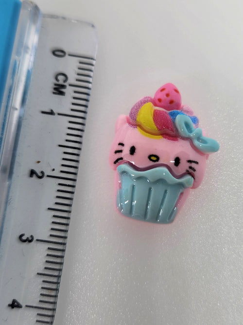 CAT CUPCAKE CHARM X6