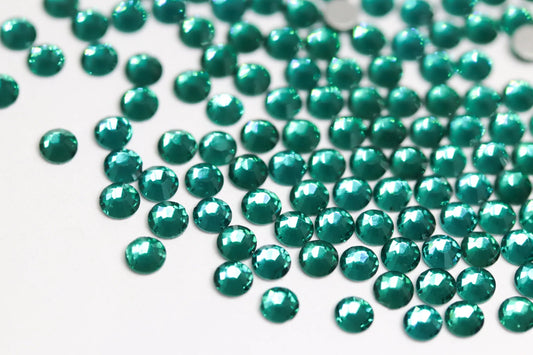 Emerald SS10 (Unicorn Lab Rhinestones) - Unicorn Lab