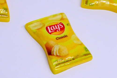 LAYS CHIP CHARMS  x8