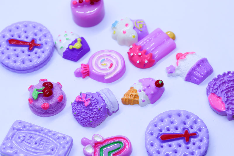 PURPLE MIXED DESSERT CHARMS  x8