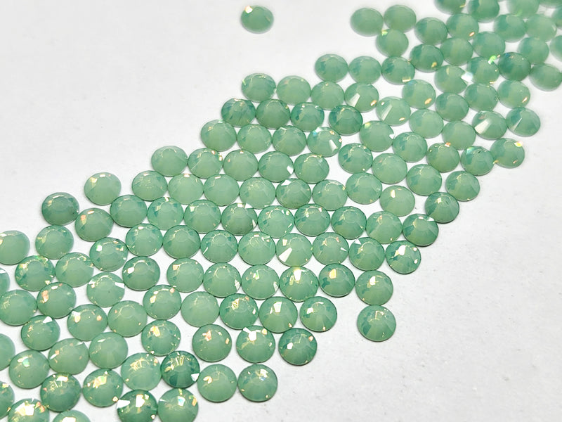 Green Opal SS10 (Unicorn Lab Rhinestones)