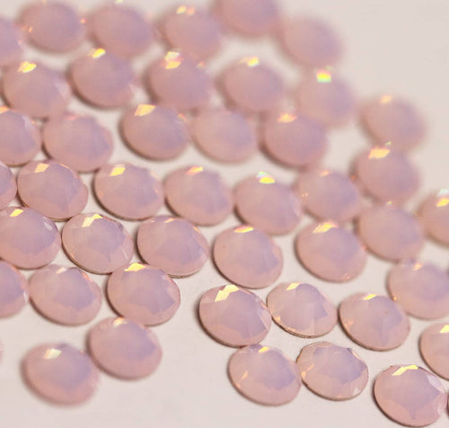 Preciosa MAXIMA Rose Opal SS12