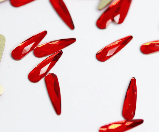 Red Raindrop 10mm (Unicorn Lab Rhinestones) - Unicorn Lab