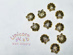 Gold shell curved charms x 10 pcs - Emerson Crystals