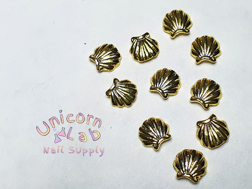 Gold shell curved charms x 10 pcs - Emerson Crystals